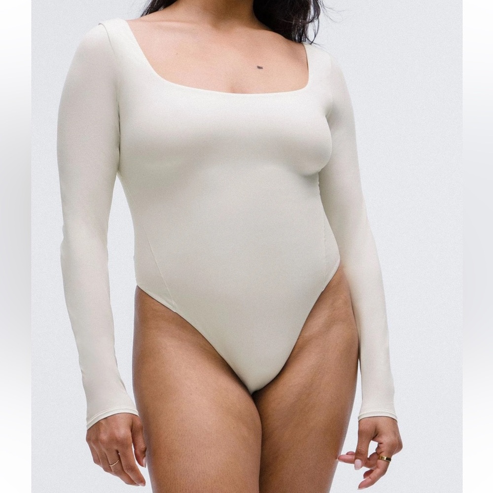 Lululemon Wundermost Ultra-Soft Nulu Square-Neck Long-Sleeve Bodysuit